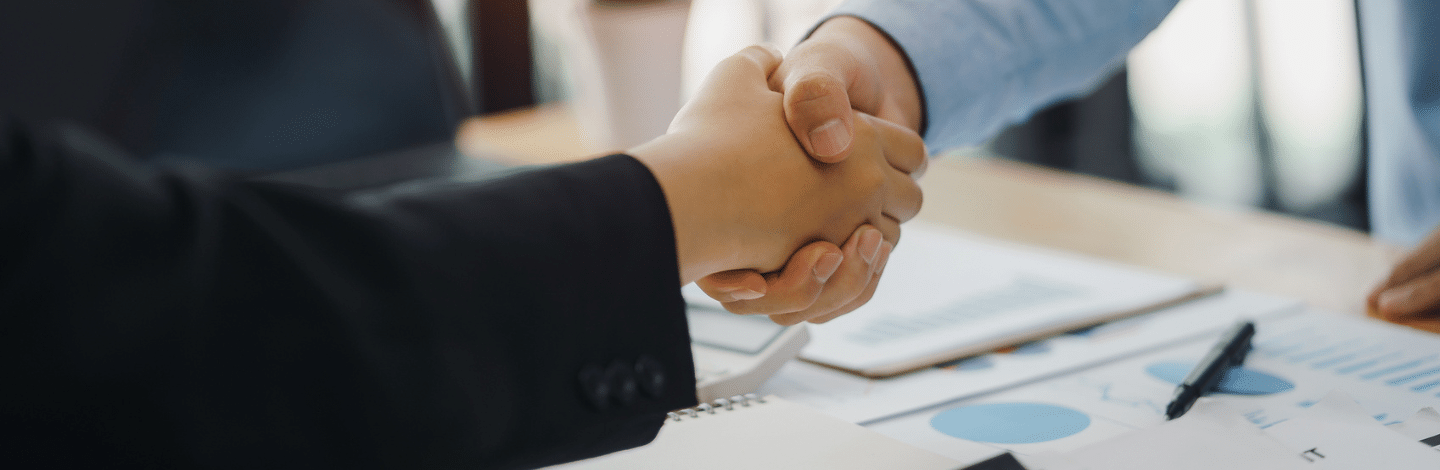 Cumple las normas de viaje empresarial con una agencia de viajes